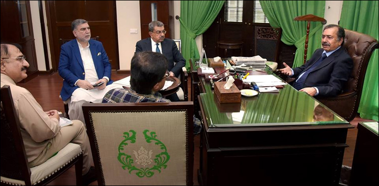 Caretaker CM directs irrigation dept to ensure provision of water till tail-end