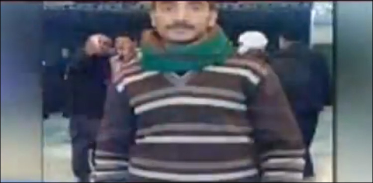 Man who stripped minor girl in public arrested in Peshawar