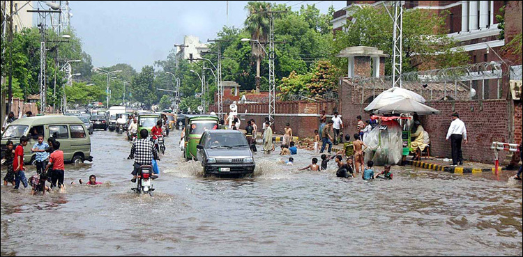 Bahawalpur: Three die in roof collapse amid heavy rainfall