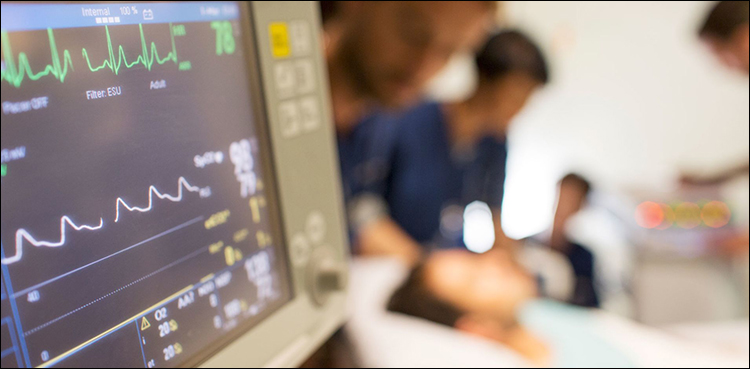 US citizen cites mystery illness symptoms after China visit