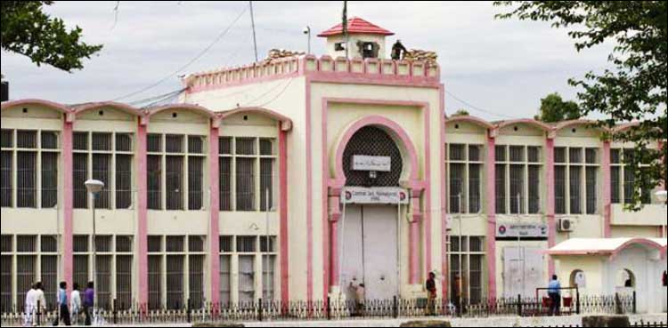 400 prisoners housed in Adiala jail apply for postal ballots