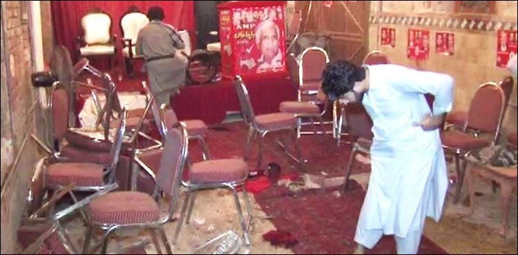 Peshawar suicide blast death toll soars to 21