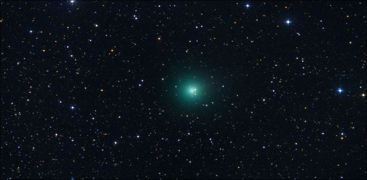 A Green comet is approaching Earth and you might be able to spot it next month
