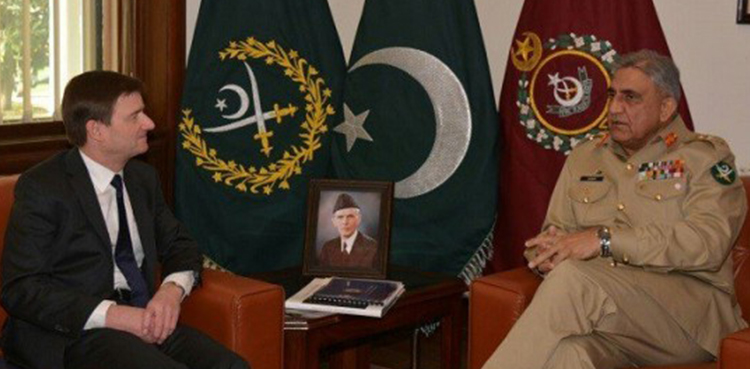 Outgoing US Ambassador meets army chief