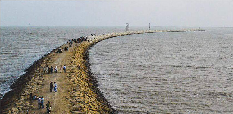 Karachi’s new attraction ‘China Port’ is now a ‘no go’ area for public