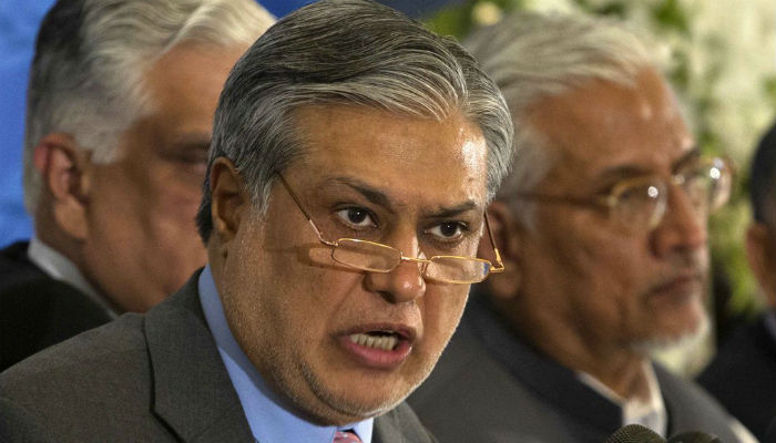 SC will announce verdict against Dar, if he doesn't return, says CJP