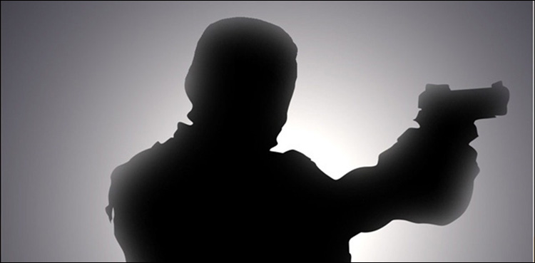 Thugs resort to indiscriminate firing in Lahore after extortion money refused