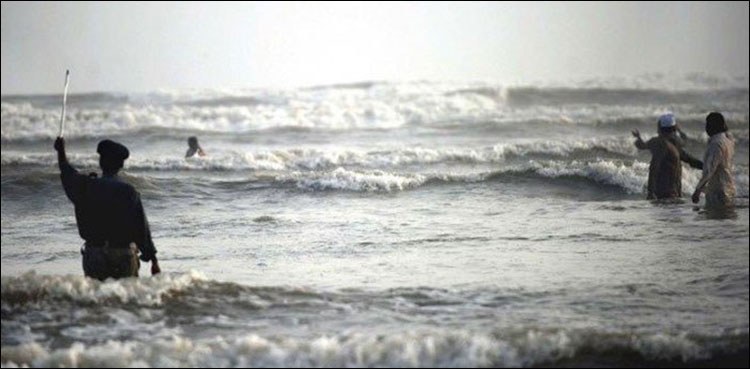 Karachi beaches become ‘no go’ zone for public for 30 days