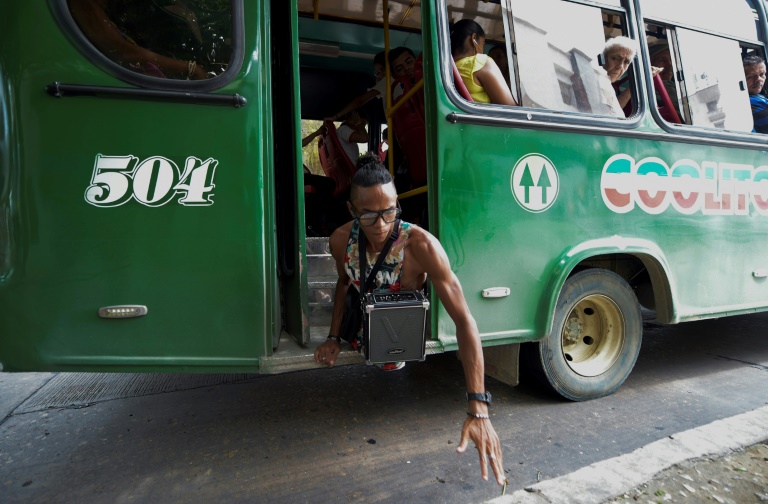 Legless Venezuelan rapper, surfer, overcoming odds in Colombia