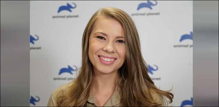 'Crocodile hunter' Steve Irwin's family launch new show