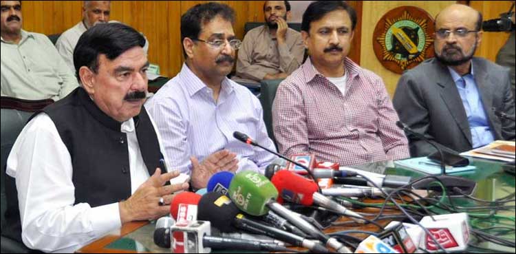 Upgradation of Peshawar-Karachi railway track to begin in December: minister