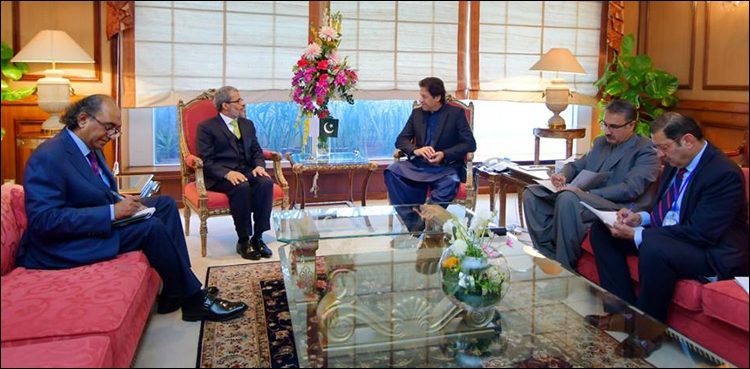 Imran calls for opening channels of humanitarian aid for Yemeni people