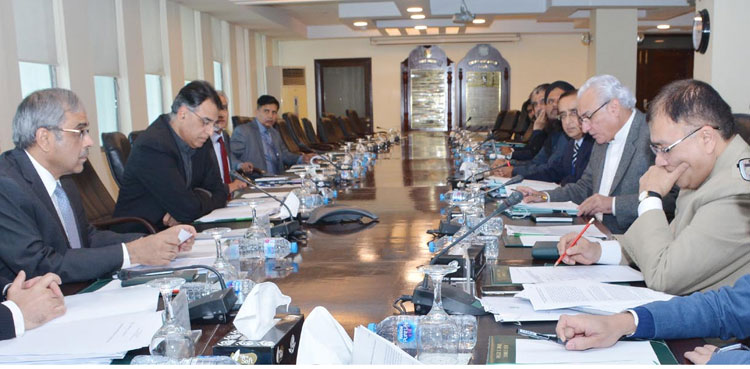 Govt committed to achieve sustainable economic growth: Asad Umar