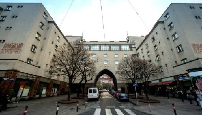 Urban planners look to Vienna to solve housing crises