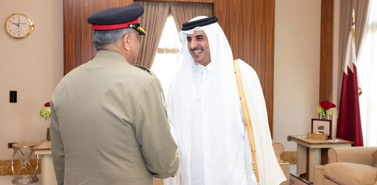 COAS Bajwa, Qatar Emir discuss security cooperation