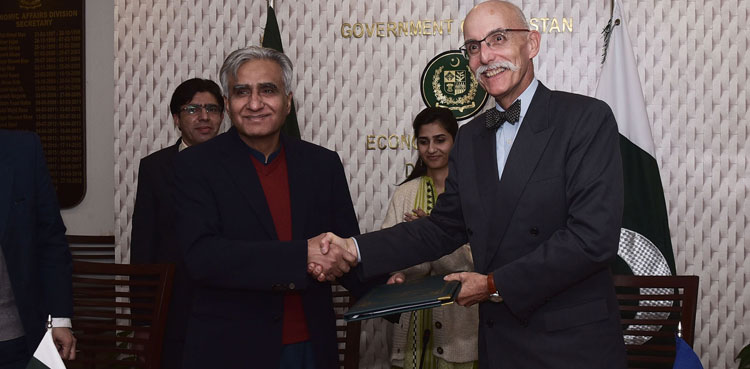 Pakistan, EU ink two agreements worth €100mn