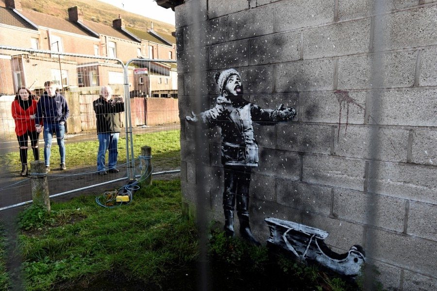 Banksy gifts Welsh steel town a white Christmas attraction