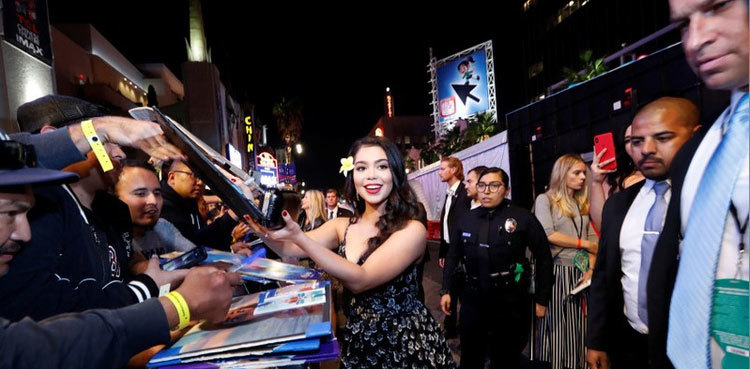 Box office: 'Ralph Breaks the Internet' narrowly defeats 'Grinch' in sleepy pre-holiday weekend