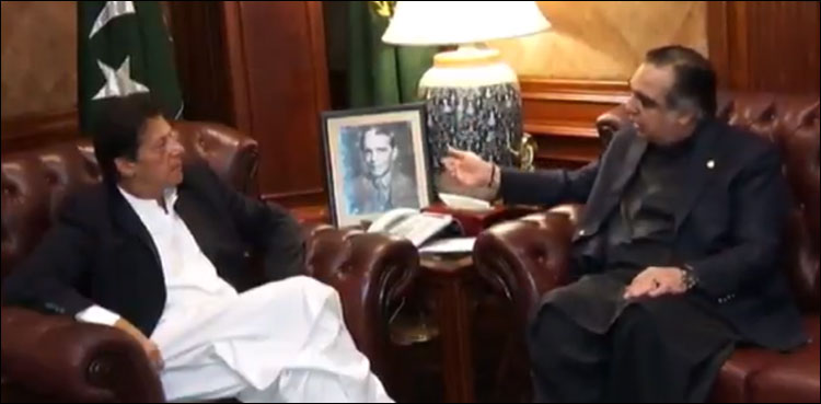 PM Khan, Governor Ismail discuss political situation, ongoing development projects