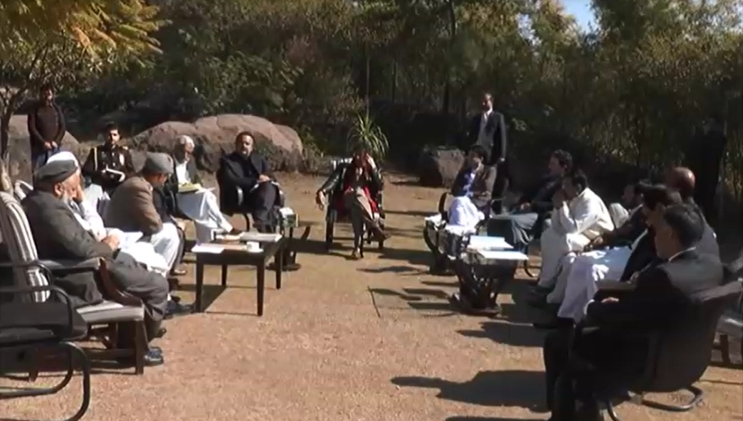 Flights between Peshawar, Malaysia to start soon: PM Khan