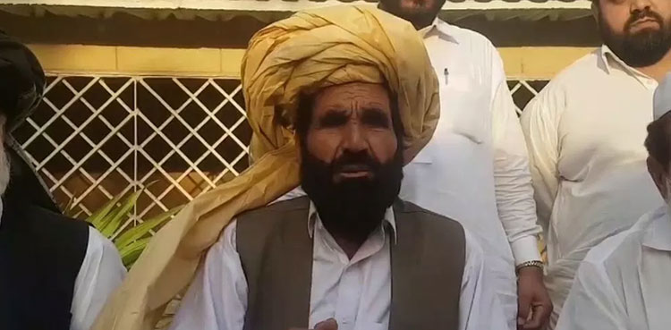 Naqeebullah’s father rules out compromise, demands justice