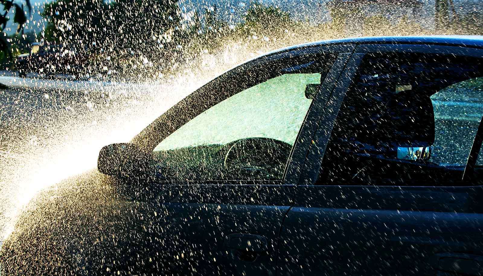 Windshield wipers can collect rainfall data to prevent flash-flooding