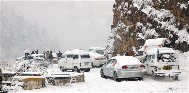 Pakistan Army begins evacuation of tourists from Murree: ISPR