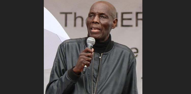 Zimbabwe declares popular musician Mtukudzi national hero