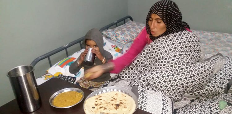 Homeless woman abandoned by family moved to Islamabad shelter