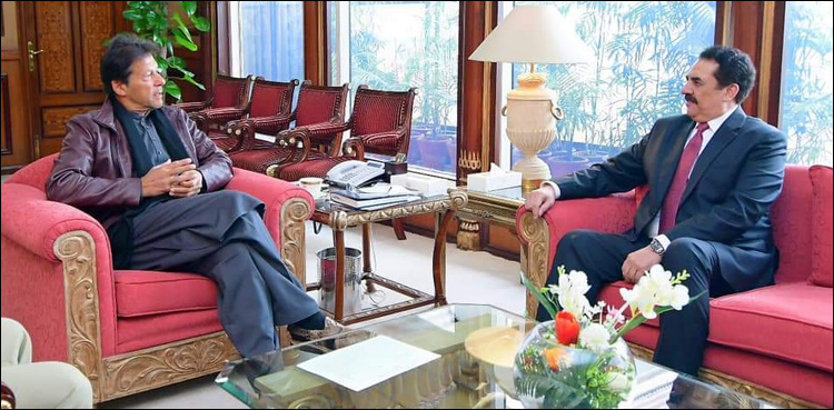 Ex-COAS Raheel Sharif calls on PM, discusses Saudi Crown Prince's visit