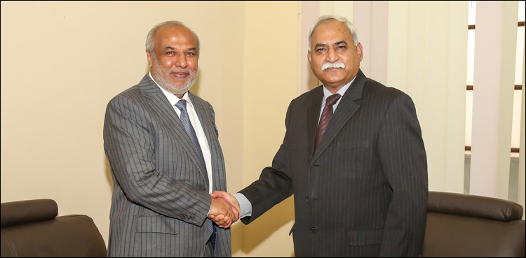 Pakistani high commissioner calls on Sri Lankan higher education minister