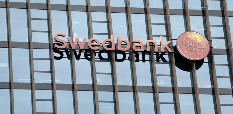 Swedish and Estonian watchdogs open joint Swedbank probe