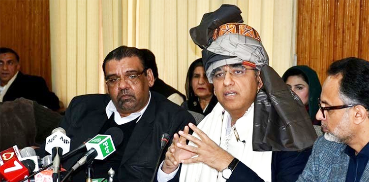 Pakistan soon to sign agreement with IMF: Asad Umar