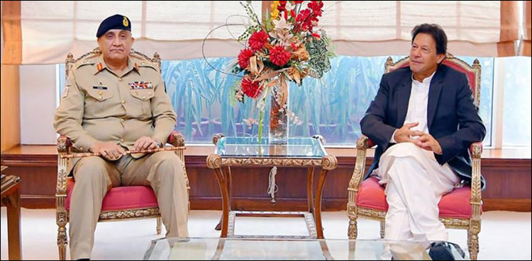 COAS Gen Bajwa calls on PM Khan ahead of NSC meeting