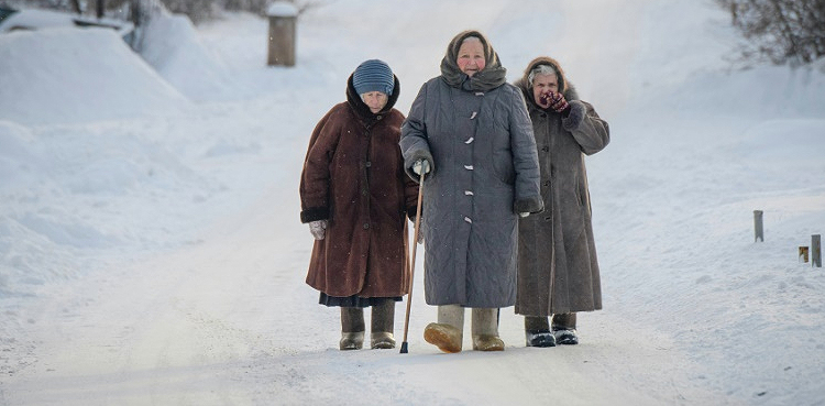 Study finds why women outlive men and stay mentally sharp longer