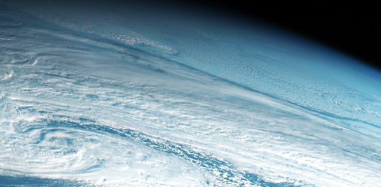 Nasa releases images of meteor that went unnoticed