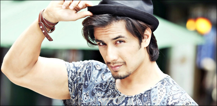 Ali Zafar recites heart-warming poetry to pay tribute to women