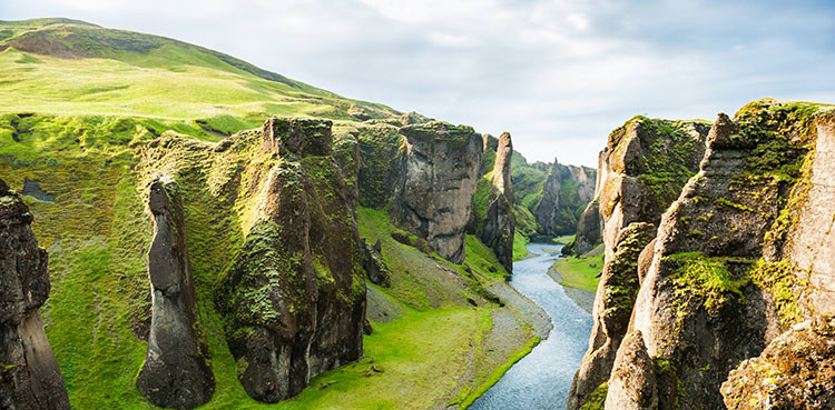 Made famous by Justin Bieber, Icelandic canyon banned for tourists