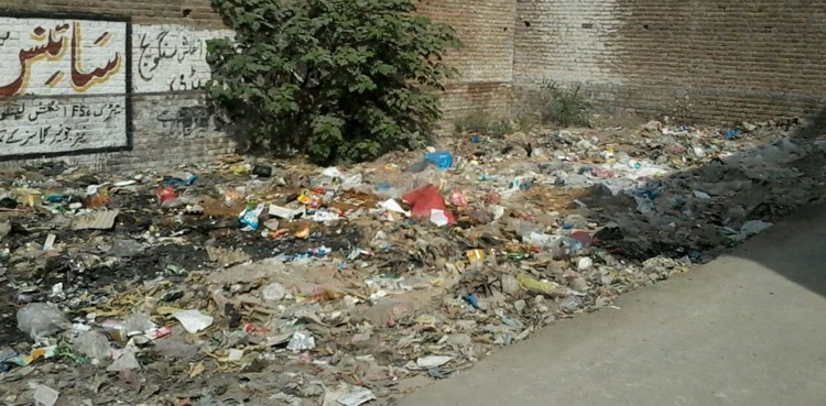 Citizens to be fined for littering in Peshawar
