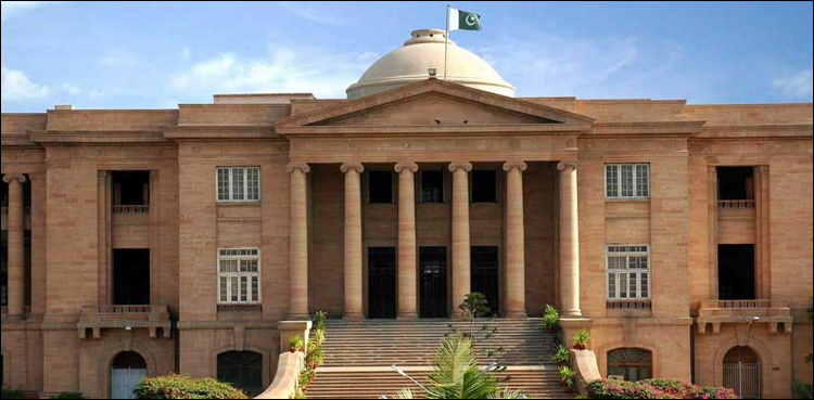SHC sets aside death sentence of two convicts in Karachi police van firing case