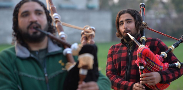 Pakistan - the other great home of the bagpipes