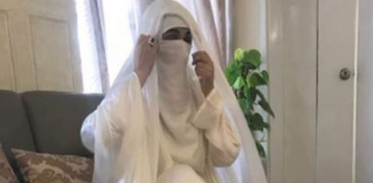 First lady Bushra Imran pays surprise visit to Gulab Devi hospital