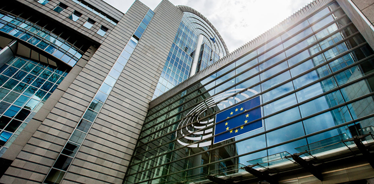 EU Parliament urged to strip ExxonMobil lobbyists of access badges