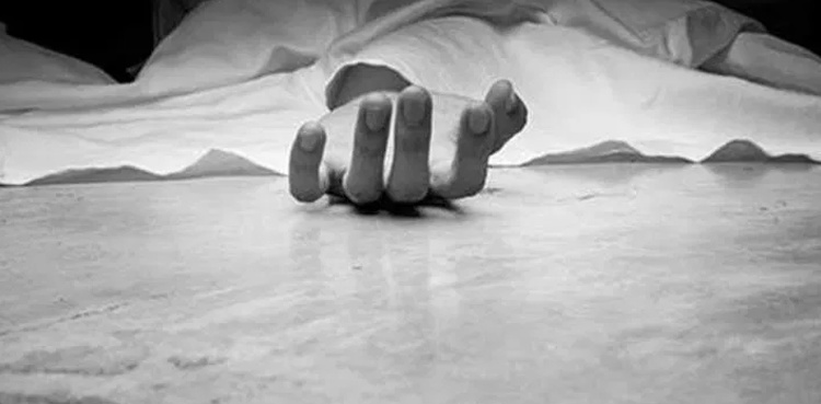 Man slays his two daughters in Kasur honour killing