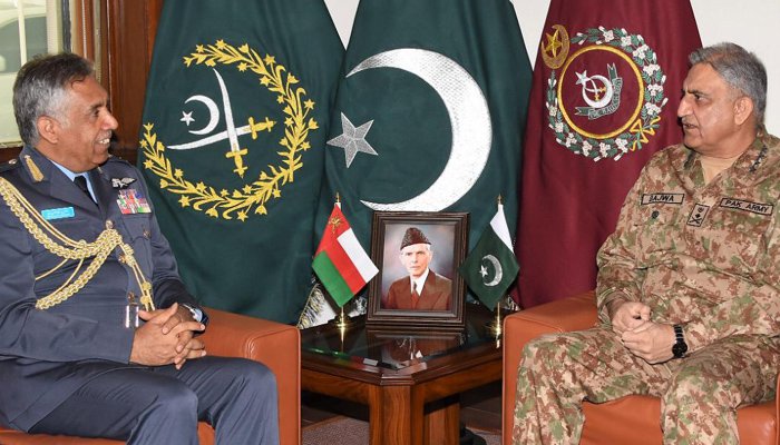 Commander Royal Air Force of Oman meets COAS Bajwa