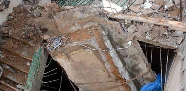 Four members of a family die in Mardan roof collapse