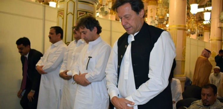 PM Imran Khan lands in KSA for OIC summit, visits Roza e Rasool (PBUH)