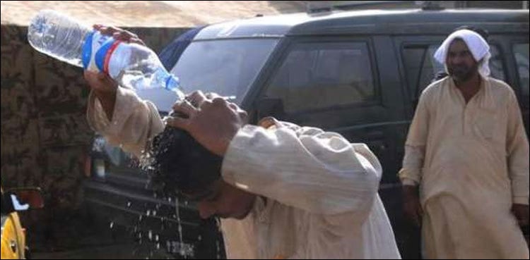 Heatstroke claims two lives in Shikarpur, several in Dadu hospital