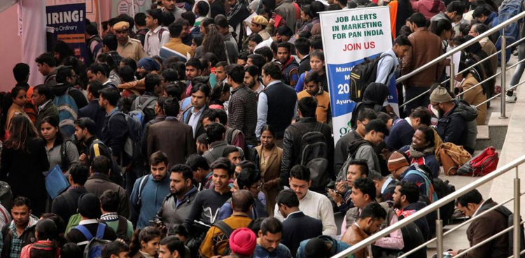 India hikes minimum wages as living costs surge