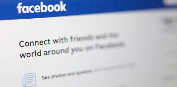 Craigslist founder, Facebook's ex-security chief team up over 2020 online fears